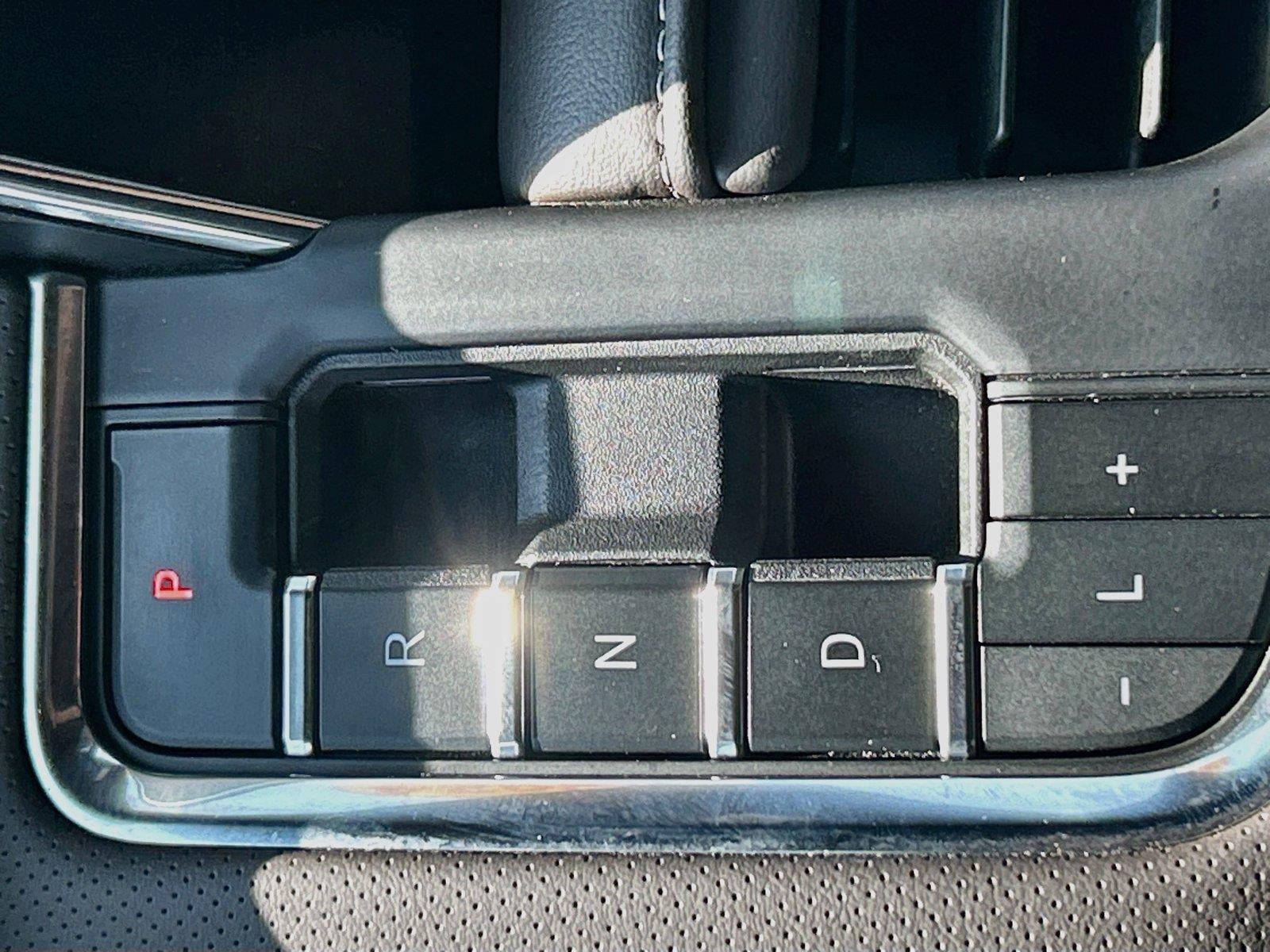2024 GMC Yukon 4WD SLT