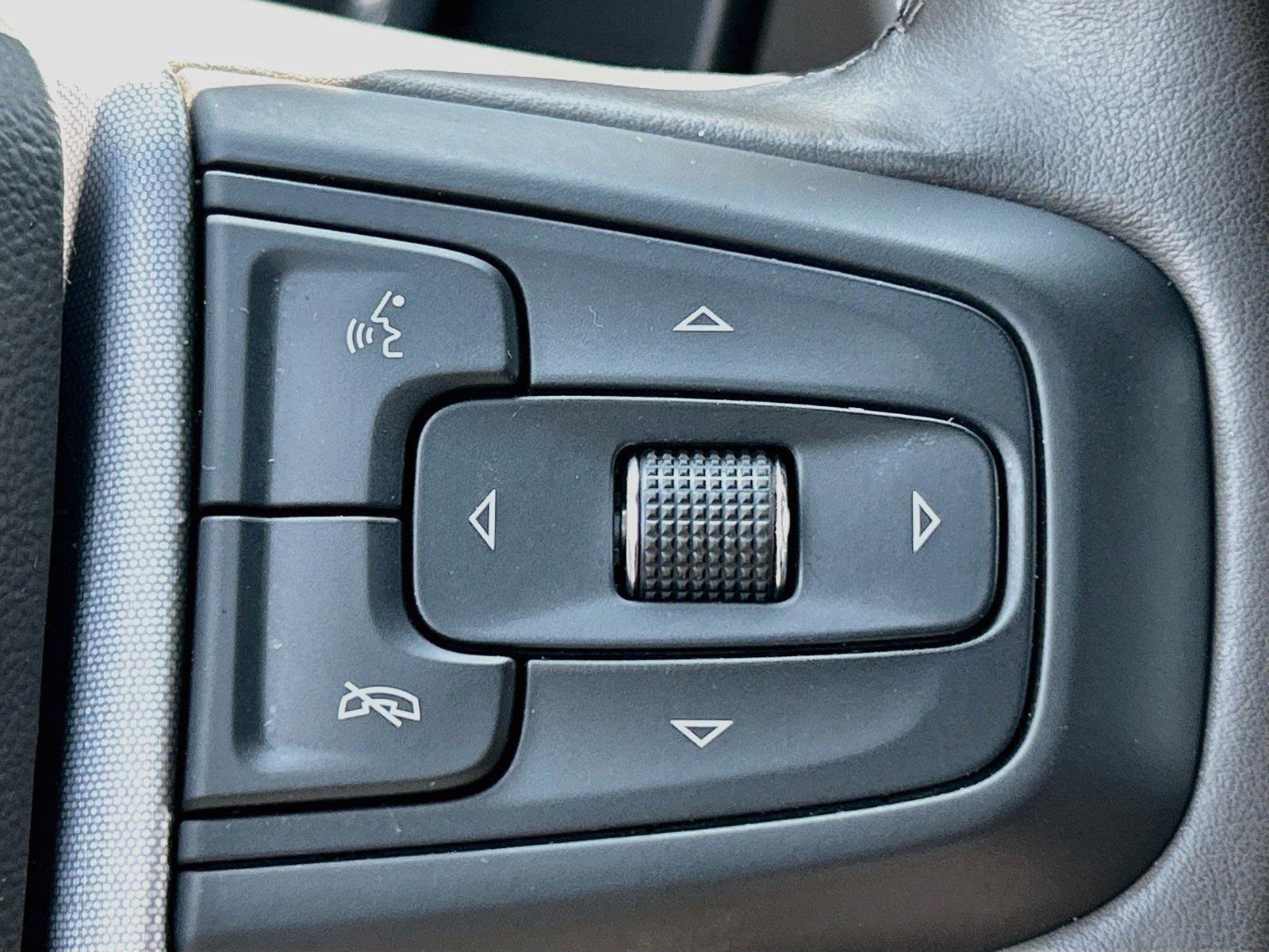 2024 GMC Yukon 4WD SLT
