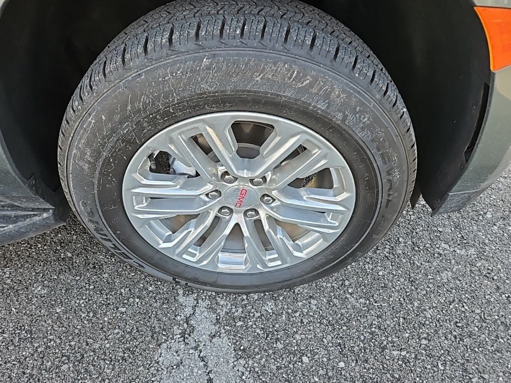 2024 GMC Yukon 4WD SLT