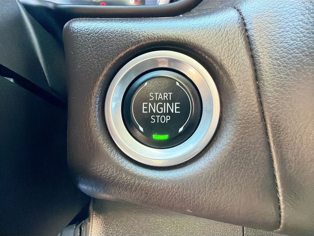 2024 GMC Yukon 4WD SLT