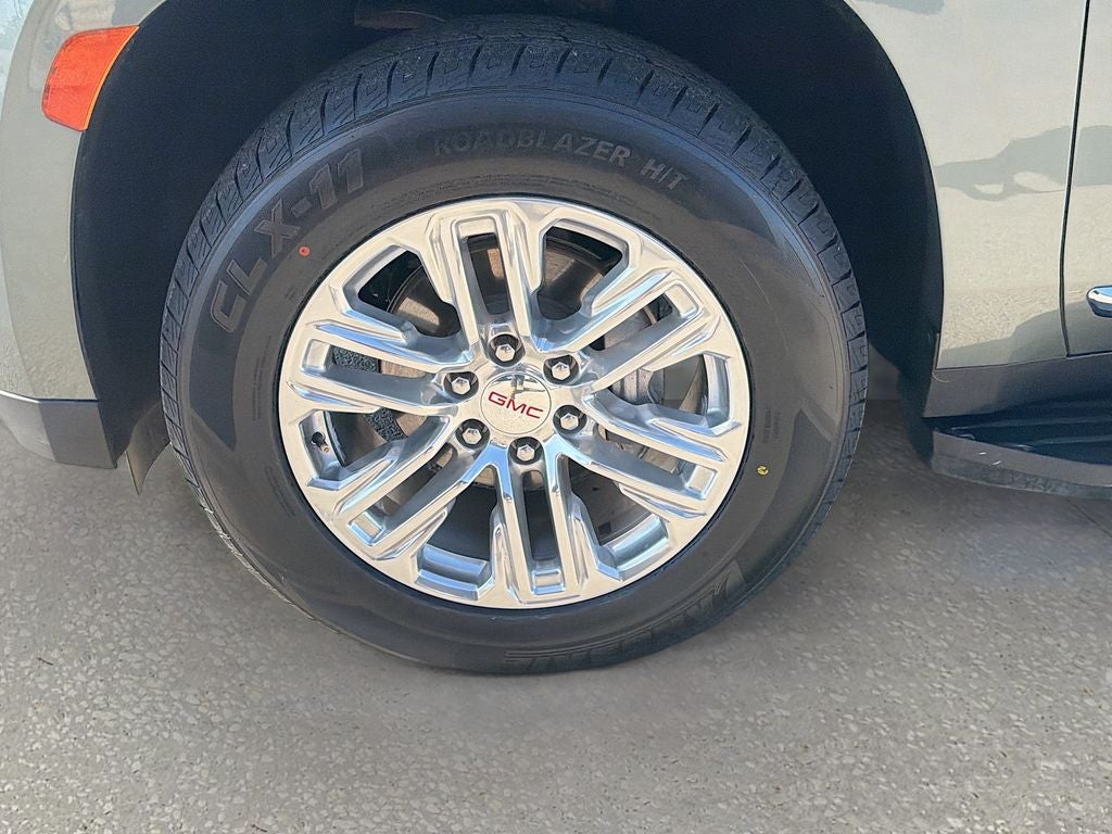 2024 GMC Yukon 4WD SLT