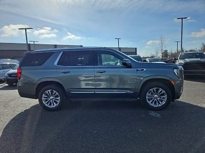 2024 GMC Yukon 4WD SLT