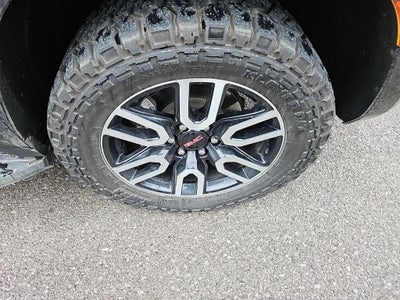 2021 GMC Yukon 4WD AT4