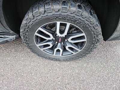 2021 GMC Yukon 4WD AT4