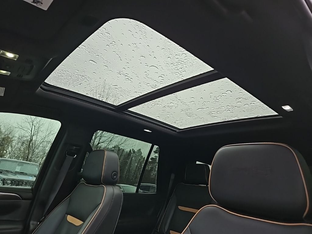 2021 GMC Yukon 4WD AT4