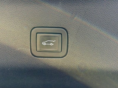 2023 GMC Yukon 4WD Denali