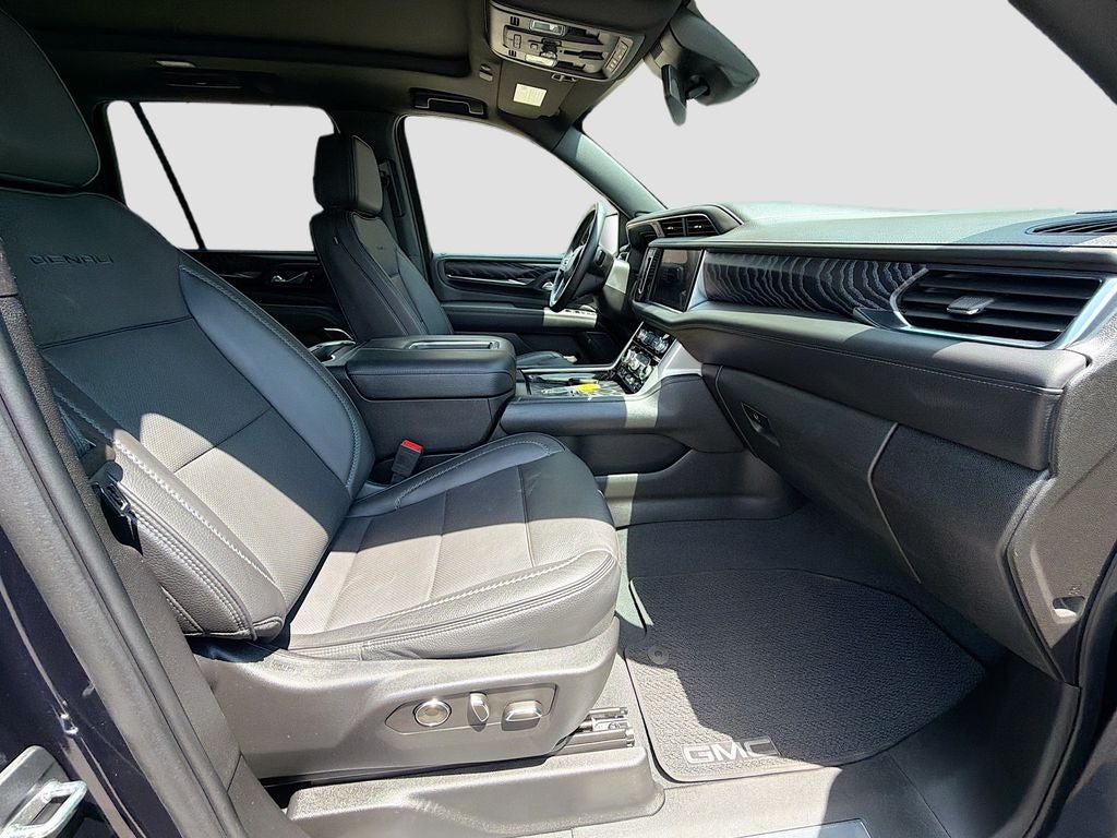 2023 GMC Yukon 4WD Denali