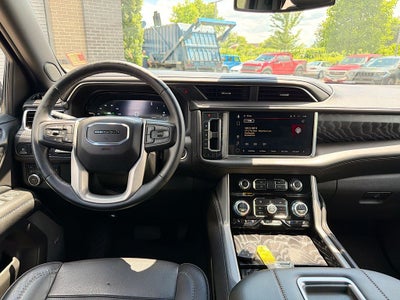 2023 GMC Yukon 4WD Denali
