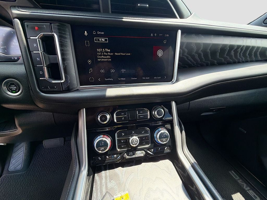 2023 GMC Yukon 4WD Denali