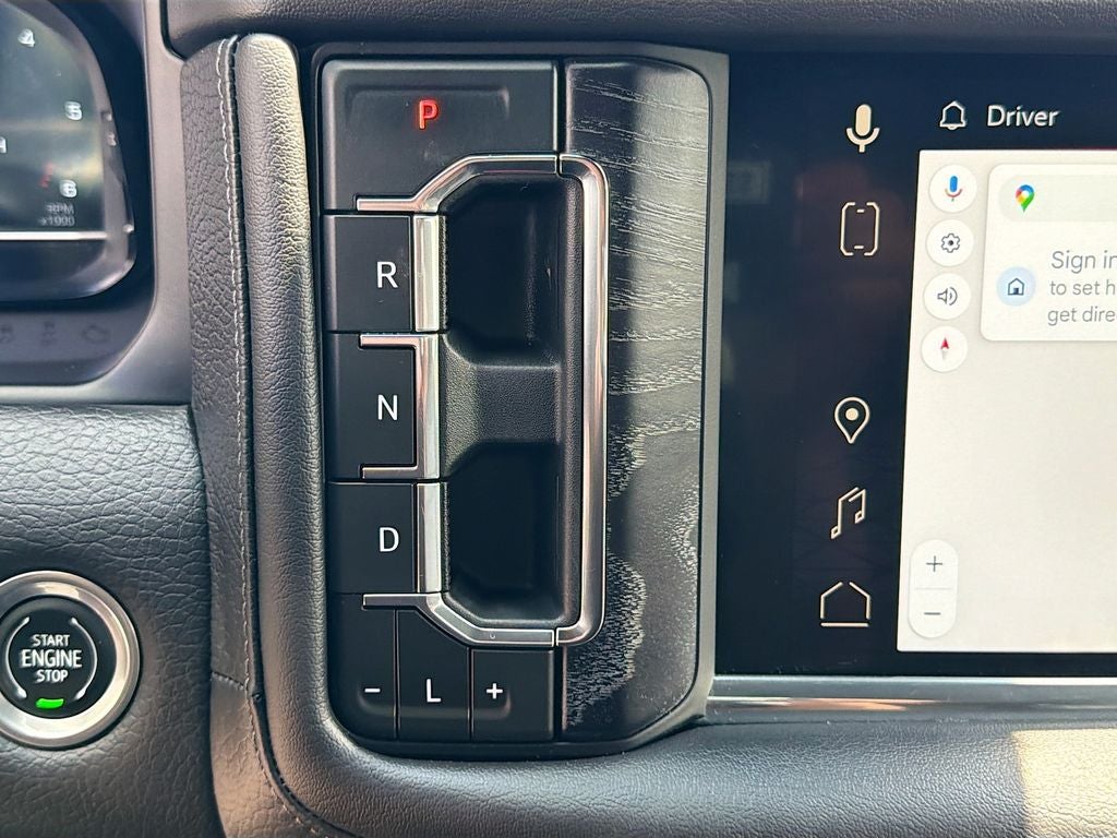 2023 GMC Yukon 4WD Denali