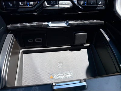 2023 GMC Yukon 4WD Denali