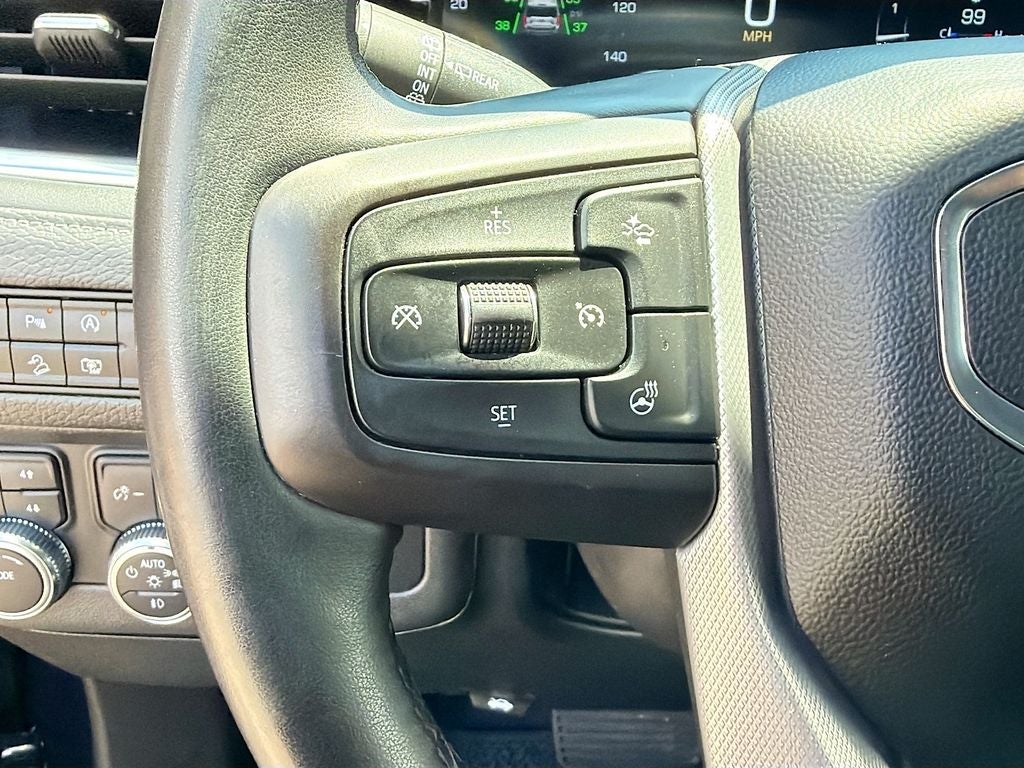 2023 GMC Yukon 4WD Denali