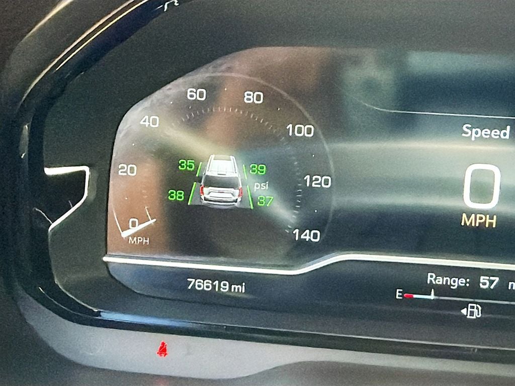 2023 GMC Yukon 4WD Denali