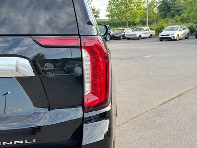 2024 GMC Yukon 4WD Denali