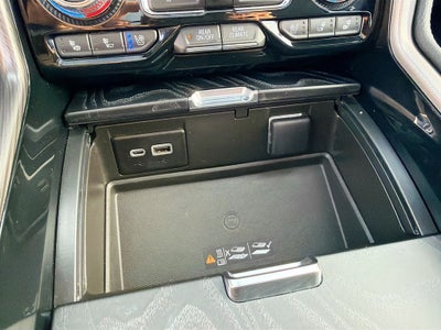 2024 GMC Yukon 4WD Denali