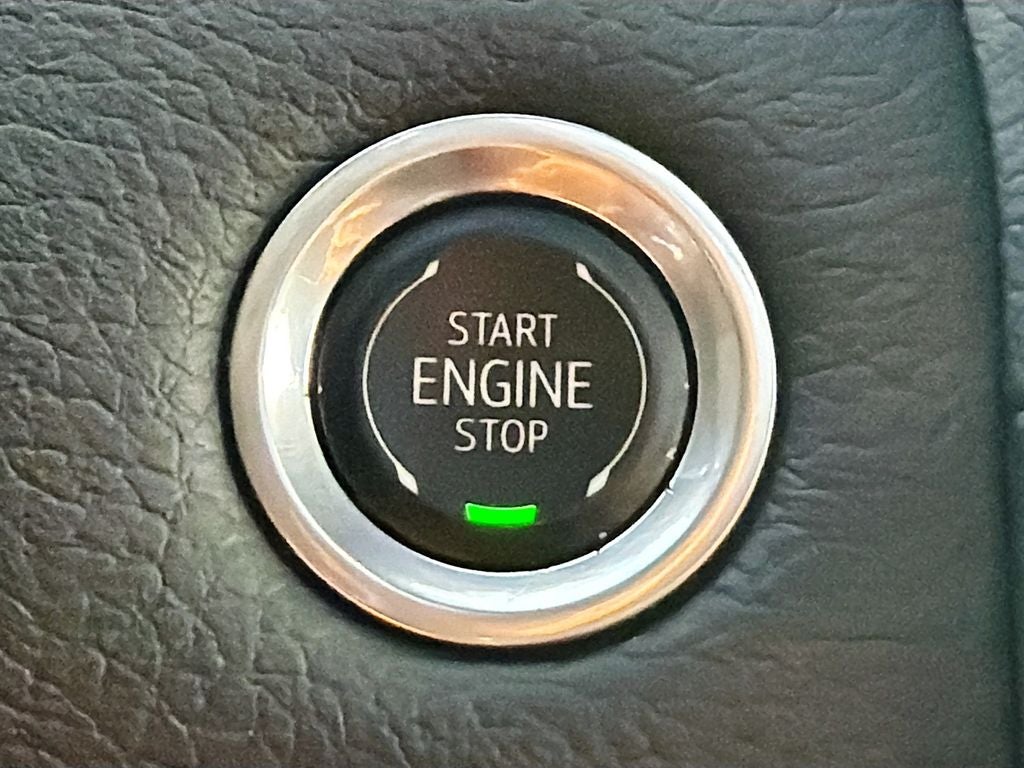 2024 GMC Yukon 4WD Denali