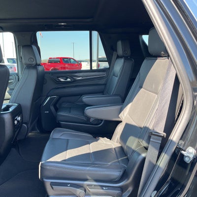 2024 GMC Yukon 4WD Denali