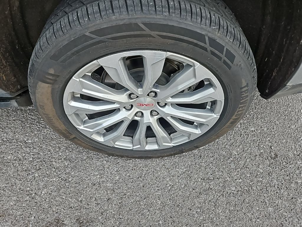 2023 GMC Yukon 4WD Denali