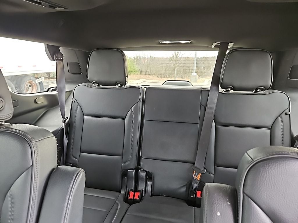 2023 GMC Yukon 4WD Denali