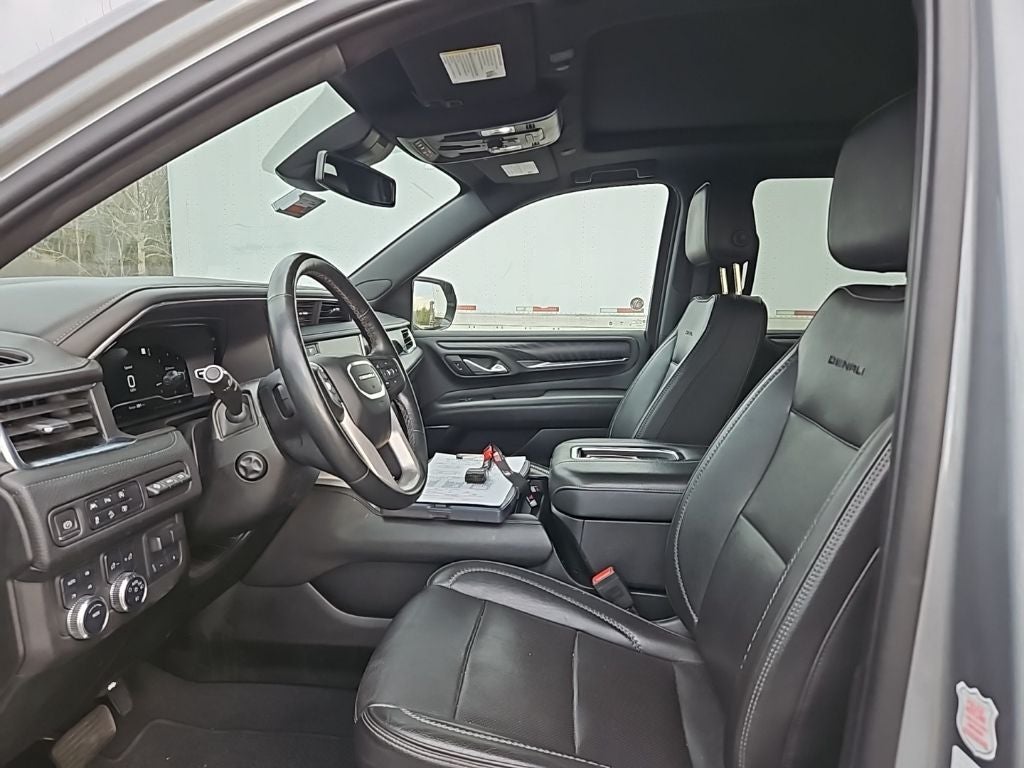 2023 GMC Yukon 4WD Denali