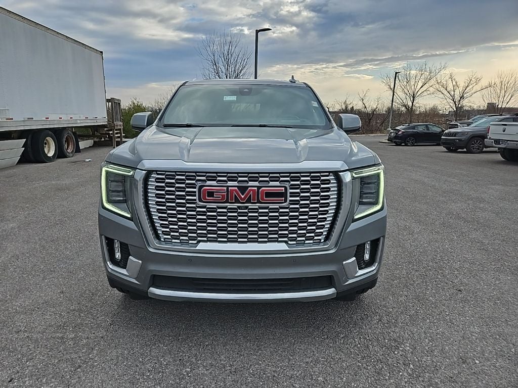 2023 GMC Yukon 4WD Denali