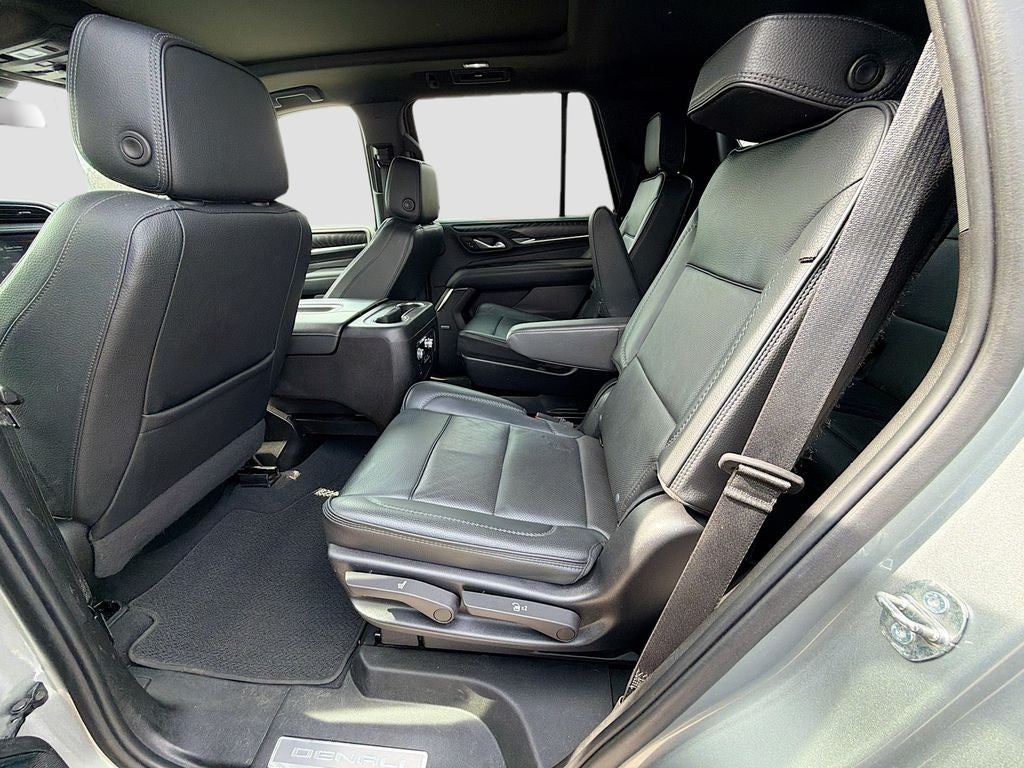 2023 GMC Yukon 4WD Denali