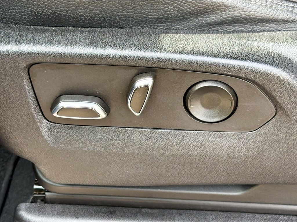 2023 GMC Yukon 4WD Denali