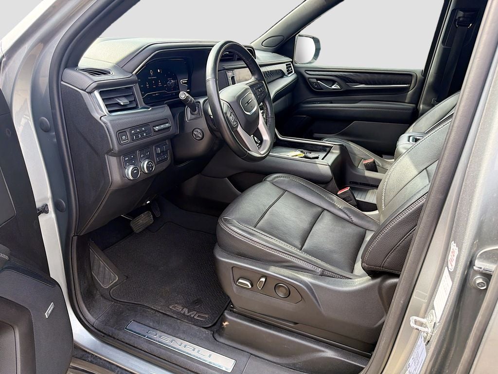 2023 GMC Yukon 4WD Denali