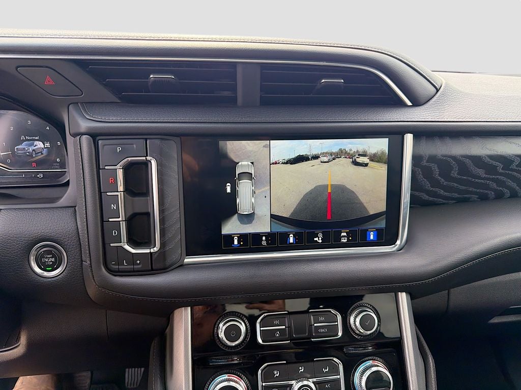 2023 GMC Yukon 4WD Denali