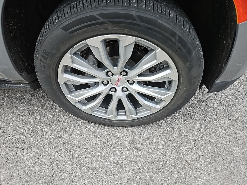 2023 GMC Yukon 4WD Denali