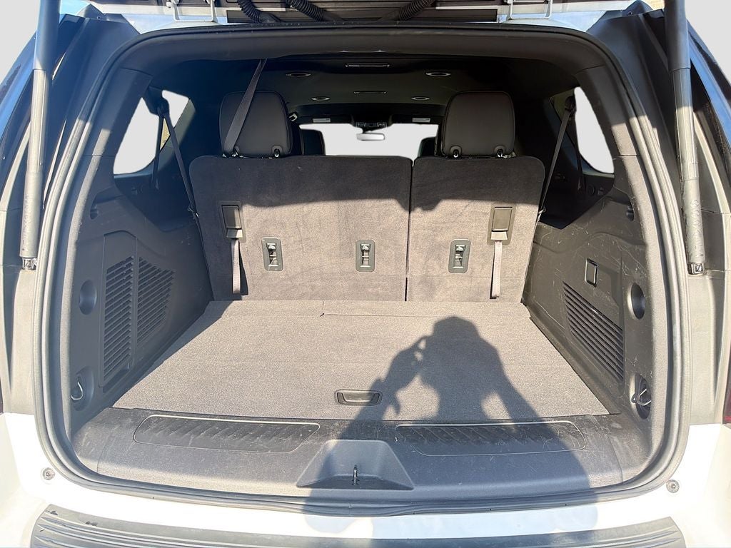 2024 GMC Yukon XL 4WD SLT