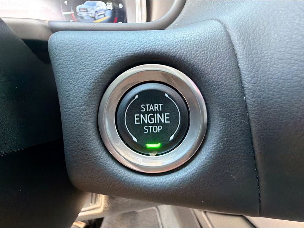 2024 GMC Yukon XL 4WD SLT