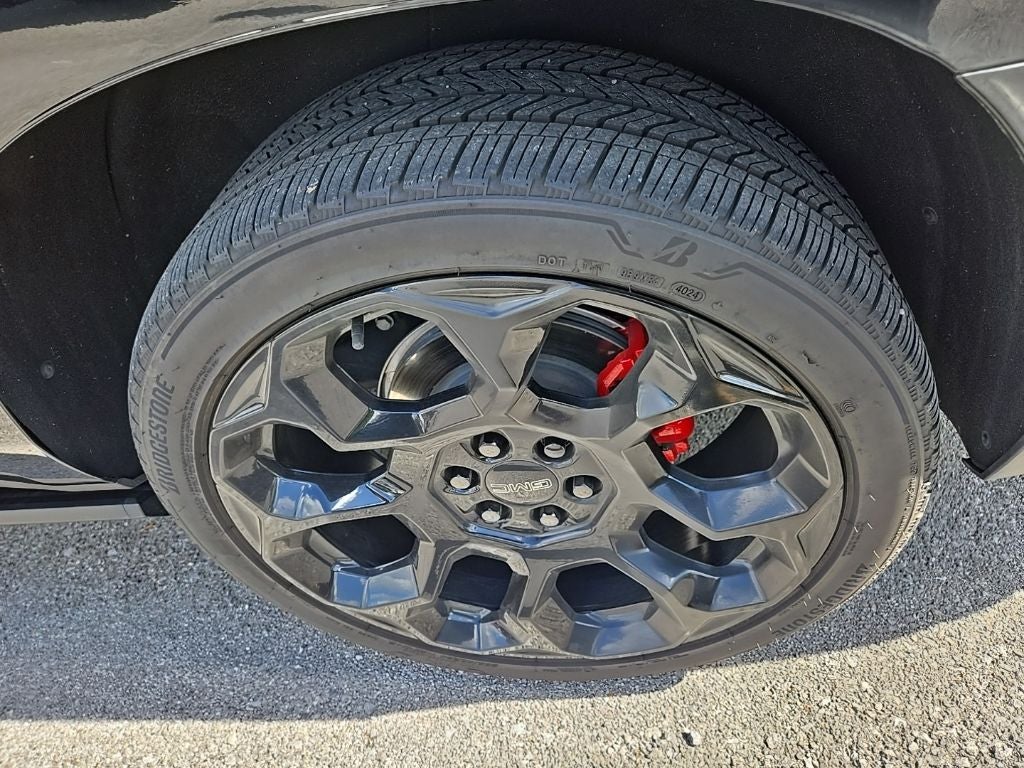 2025 GMC Yukon XL 4WD Denali Ultimate