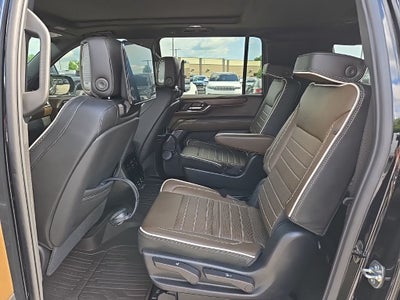 2025 GMC Yukon XL 4WD Denali Ultimate