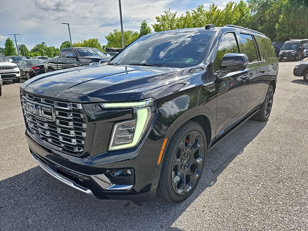 2025 GMC Yukon XL 4WD Denali Ultimate
