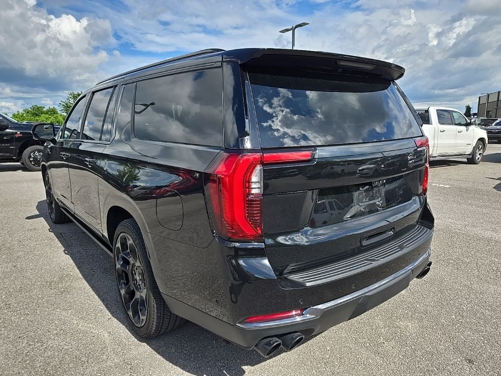 2025 GMC Yukon XL 4WD Denali Ultimate