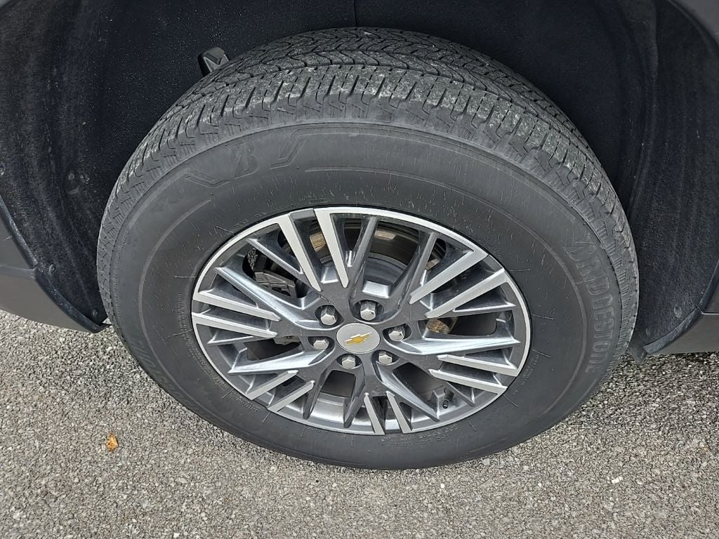 2024 Chevrolet Traverse FWD LT