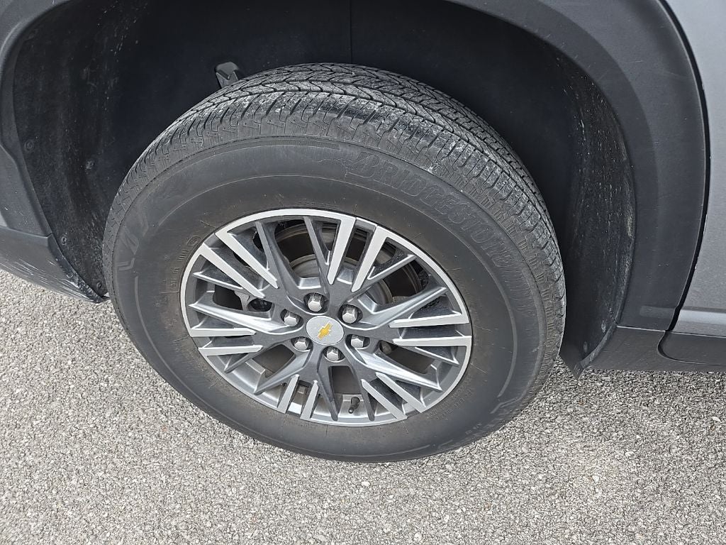 2024 Chevrolet Traverse FWD LT