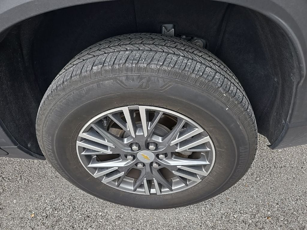 2024 Chevrolet Traverse FWD LT