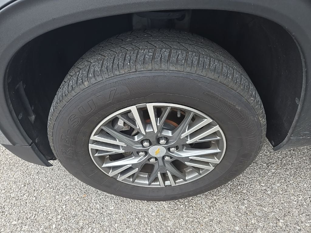 2024 Chevrolet Traverse FWD LT