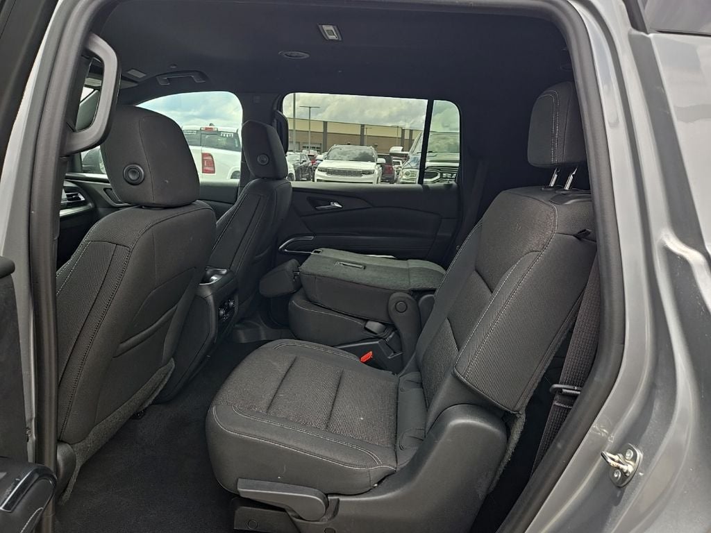 2024 Chevrolet Traverse FWD LT