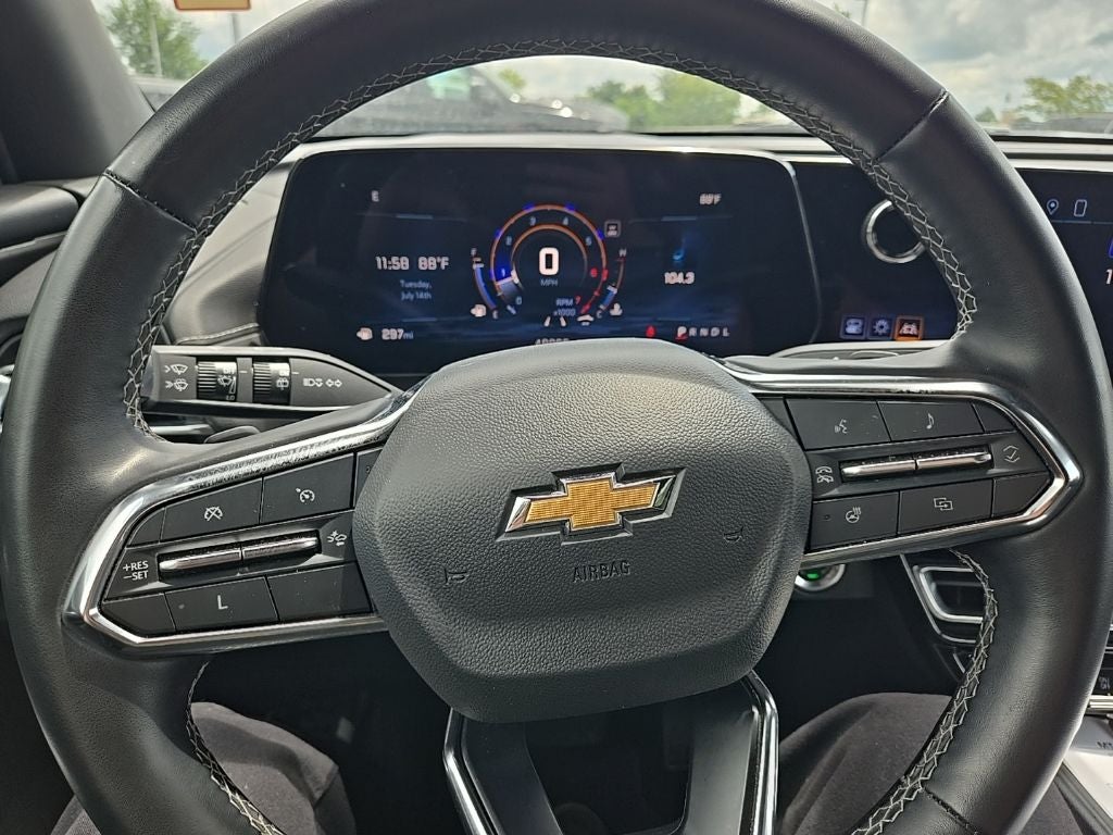2024 Chevrolet Traverse FWD LT