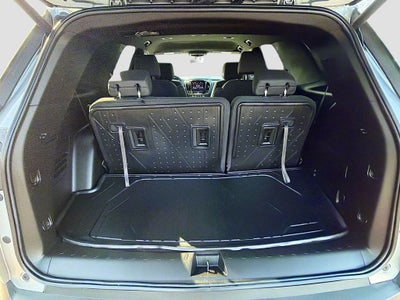 2023 Chevrolet Traverse FWD LT Cloth