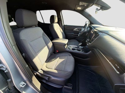 2023 Chevrolet Traverse FWD LT Cloth