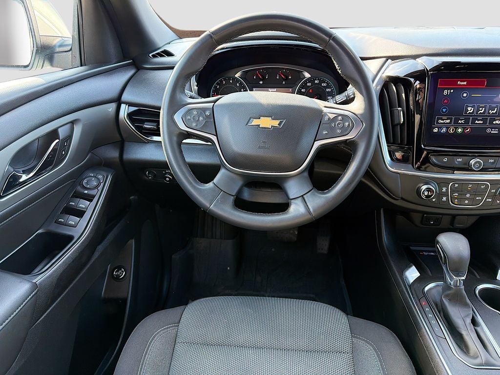 2023 Chevrolet Traverse FWD LT Cloth