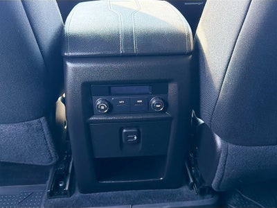 2023 Chevrolet Traverse FWD LT Cloth