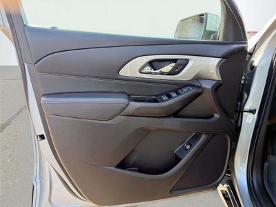 2023 Chevrolet Traverse FWD LT Cloth