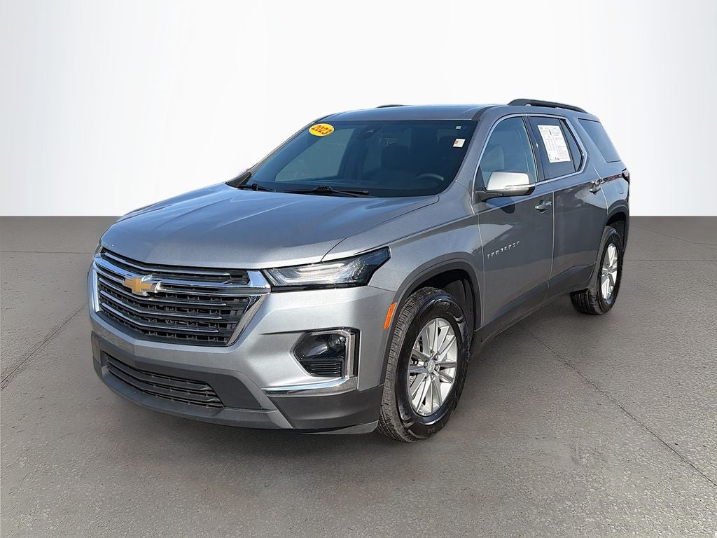 2023 Chevrolet Traverse FWD LT Cloth