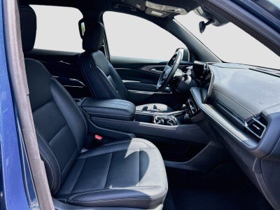 2025 Chevrolet Traverse FWD LT
