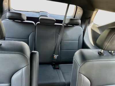 2025 Chevrolet Traverse FWD LT